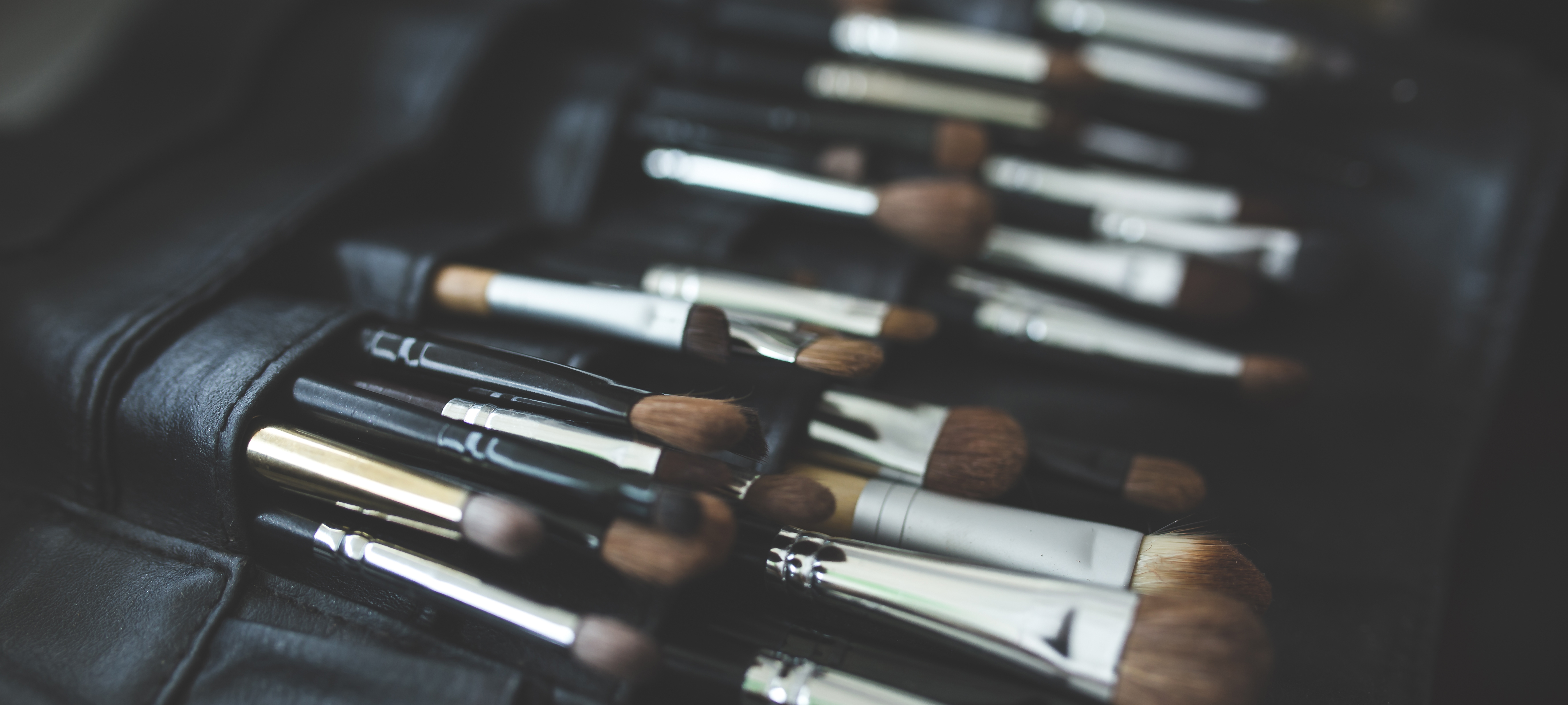 5 Tricks to Organizing Your Beauty Supplies